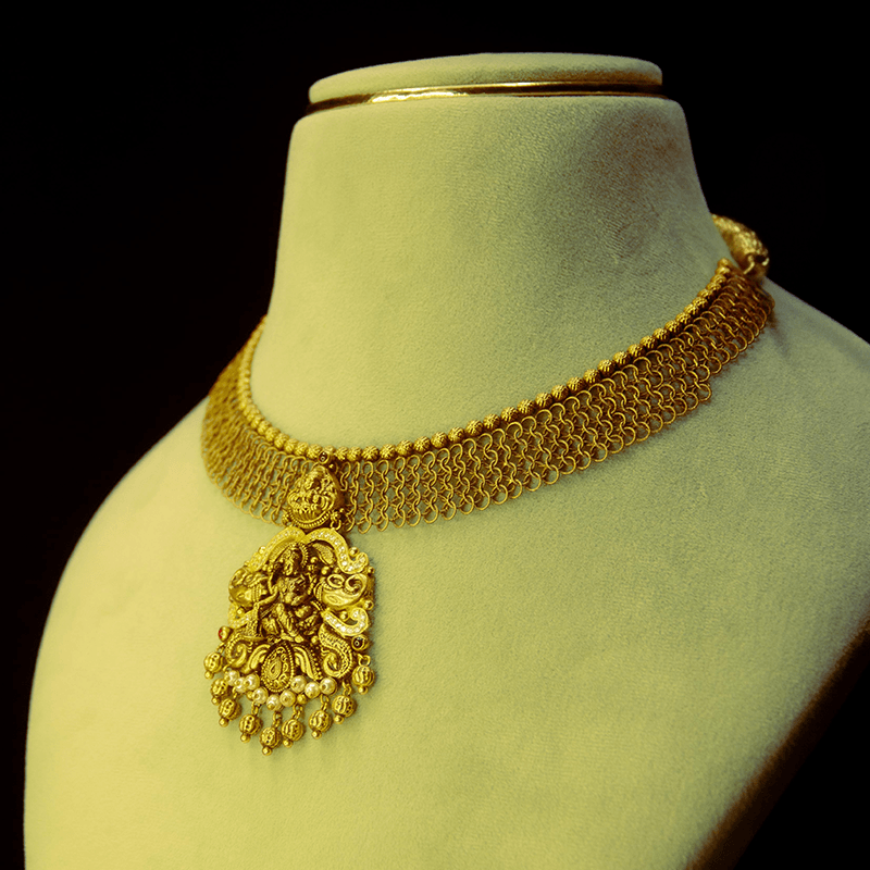 Traditional Gold Necklace 01
